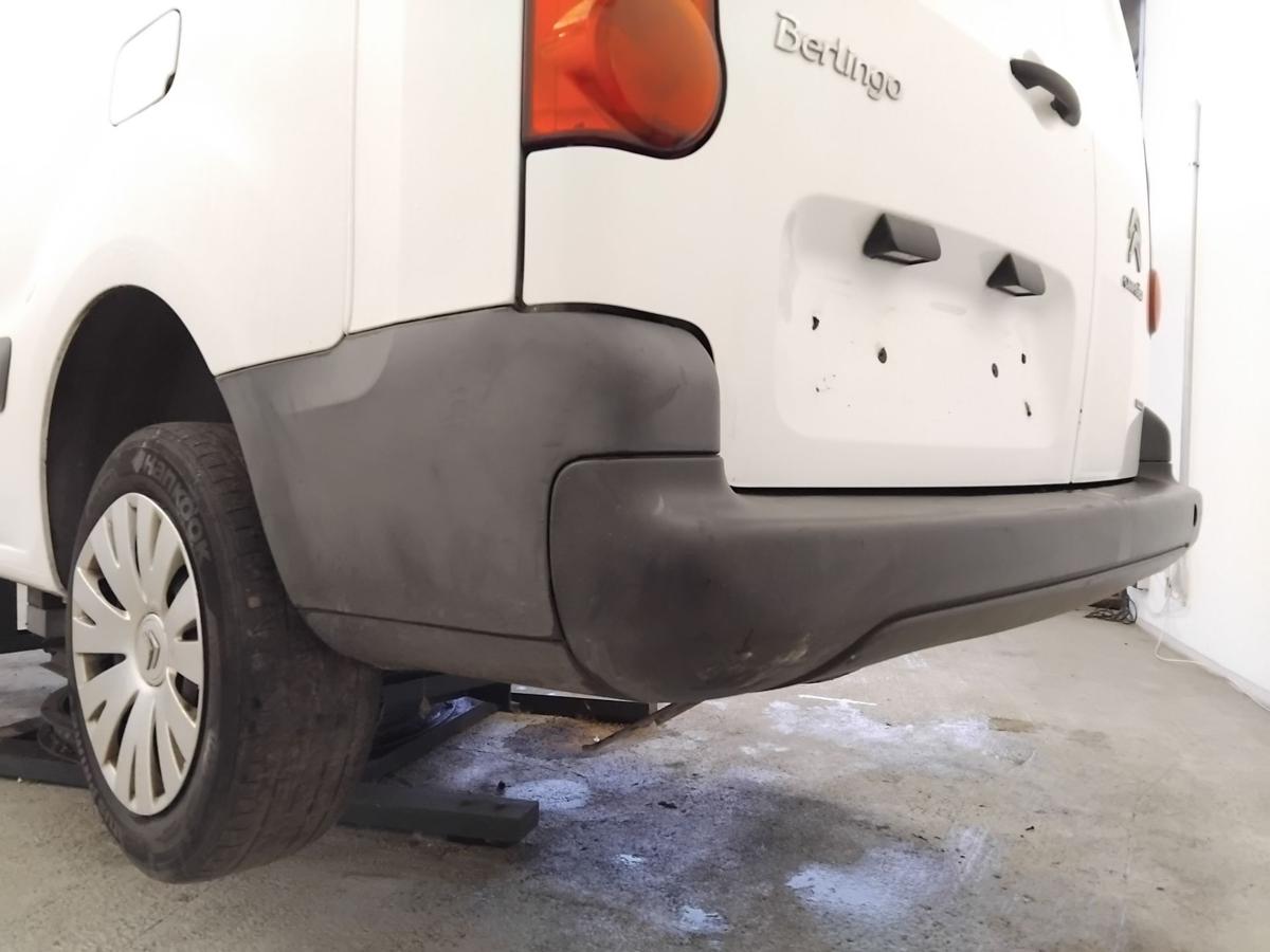 Citroen Berlingo 2 B9 Kasten original Stoßfänger Stoßstange hinten BJ2015