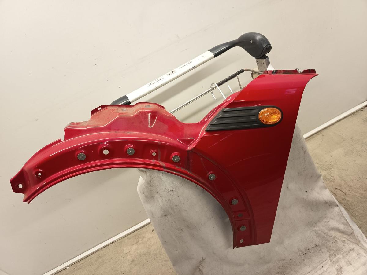 Mini II Cooper R56 original Kotflügel links 851 Chili red Bj 2006