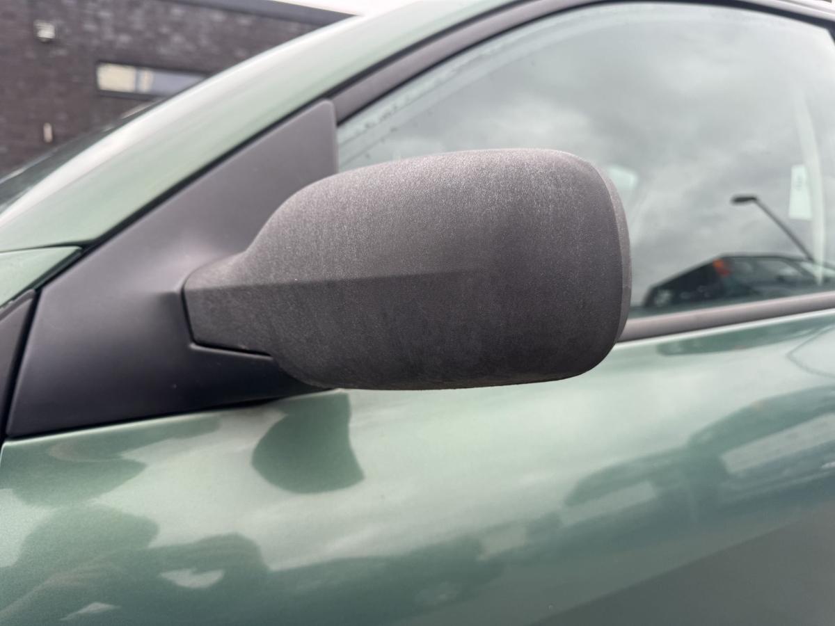 Renault Megane 2 original Au&szlig;enspiegel links schwarz unlackiert manuell verstellbar Bj.2004