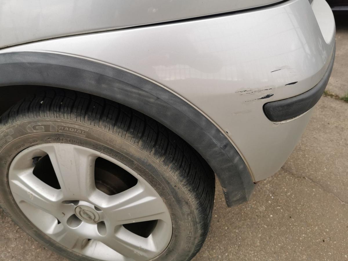 Opel Corsa C Stossf&auml;nger Stossstange Bumper hinten Z157 Starsilber ab 04 BILDER