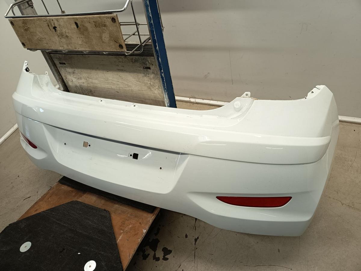 Hyundai I10 original Sto&szlig;stange hinten PGU Crystal White Baujahr 2011