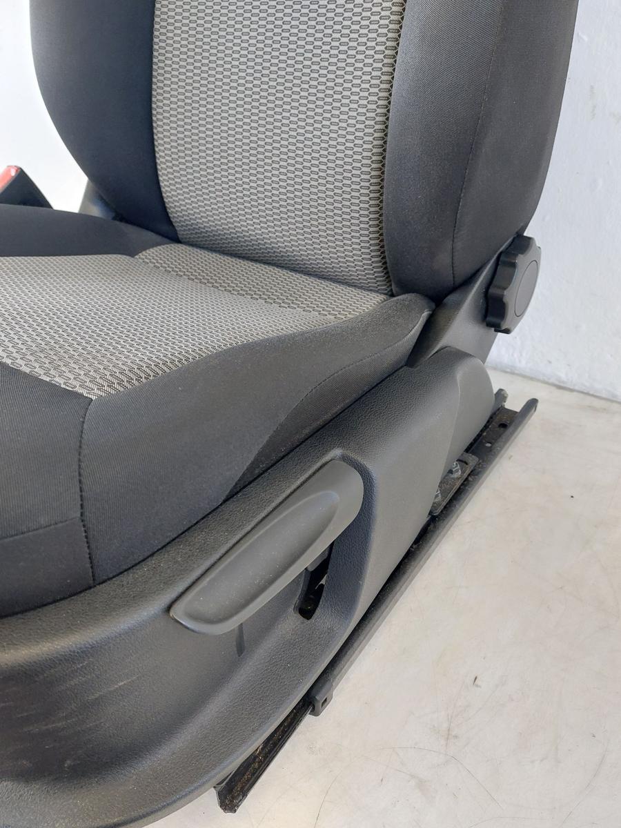 VW Polo 6R Sitz vorne links Fahrersitz 3t&uuml;er Stoff ohne Heizung