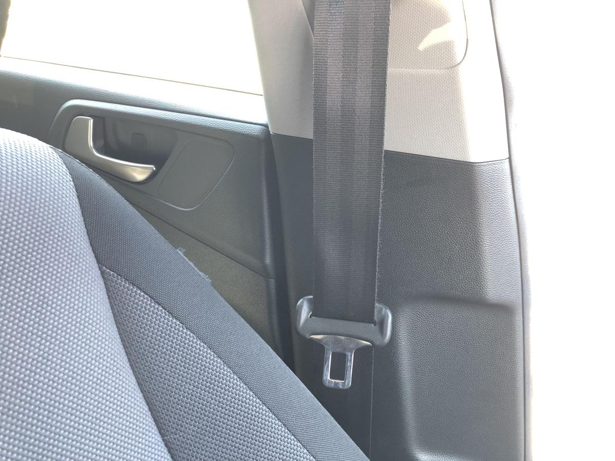Hyundai i20 GB Sicherheitsgurt Gurt vorn links Anschnallgurt 5 t&uuml;rig OEM