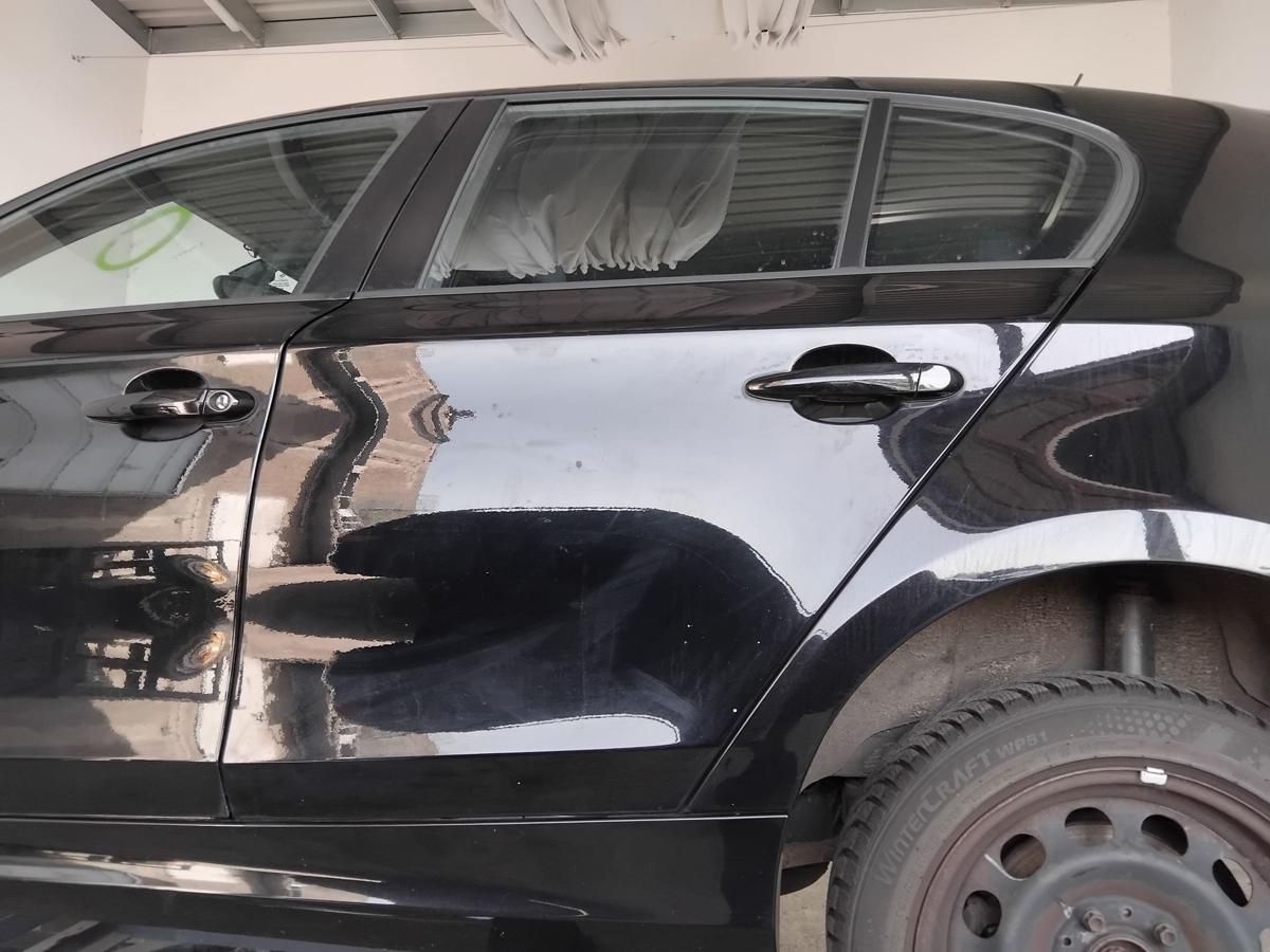 BMW 1er E87 T&uuml;r hinten links 668 SCHWARZ II BJ2008