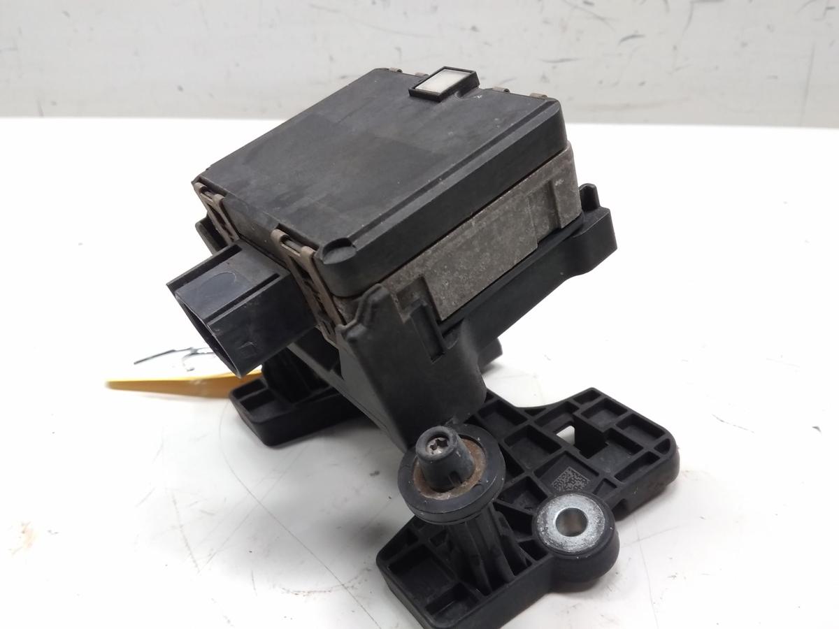 VW Passat 3G B8 original Radarsensor vorn 3Q0907561D Bj.2017