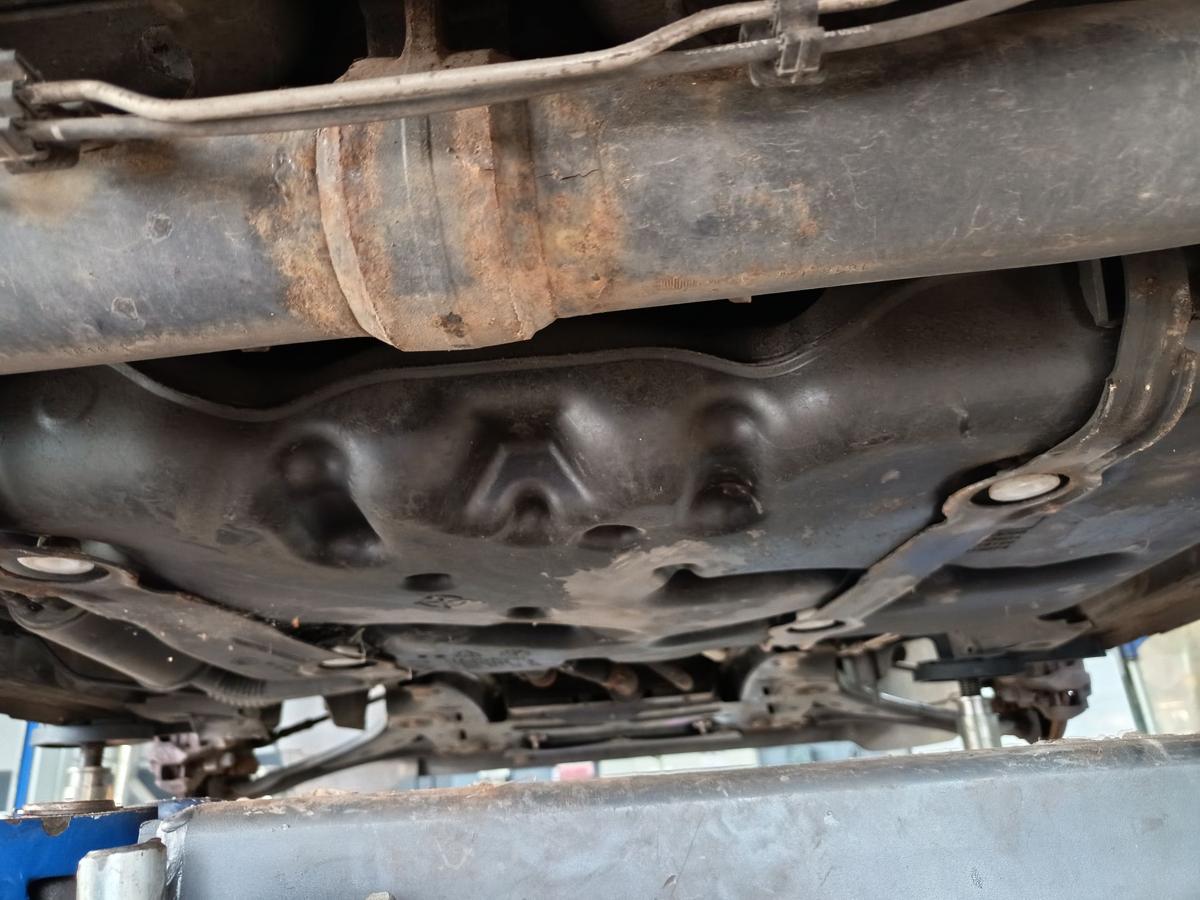 Smart Fortwo Coupe 453 original Hinterachse 1.0 45kW Benzin Baujahr 2016