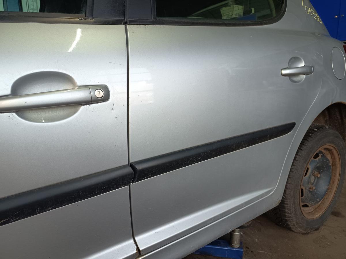 Peugeot 207 WC Bj 2008 original T&uuml;r hinten links EZR Aluminium Grau Metallic