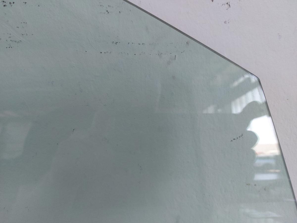 VW Passat 3C B6 Variant T&uuml;rscheibe vorn rechts Seitenscheibe Scheibe Colorglas