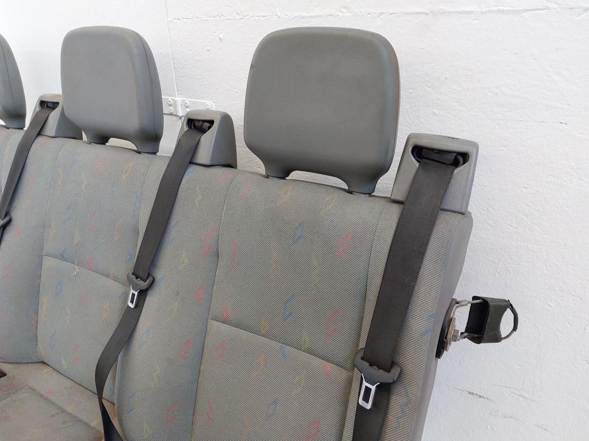 VW LT Typ 2D 3er Sitzbank hinten R&uuml;cksitzbank Sitzbank R&uuml;ckbank Text lesen