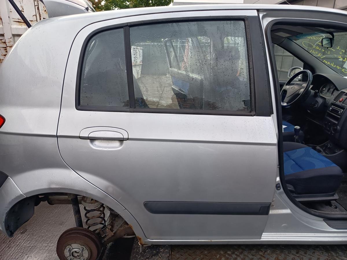Hyundai Getz original Tür hinten rechts Fond 5S Space Silver Bj 2006