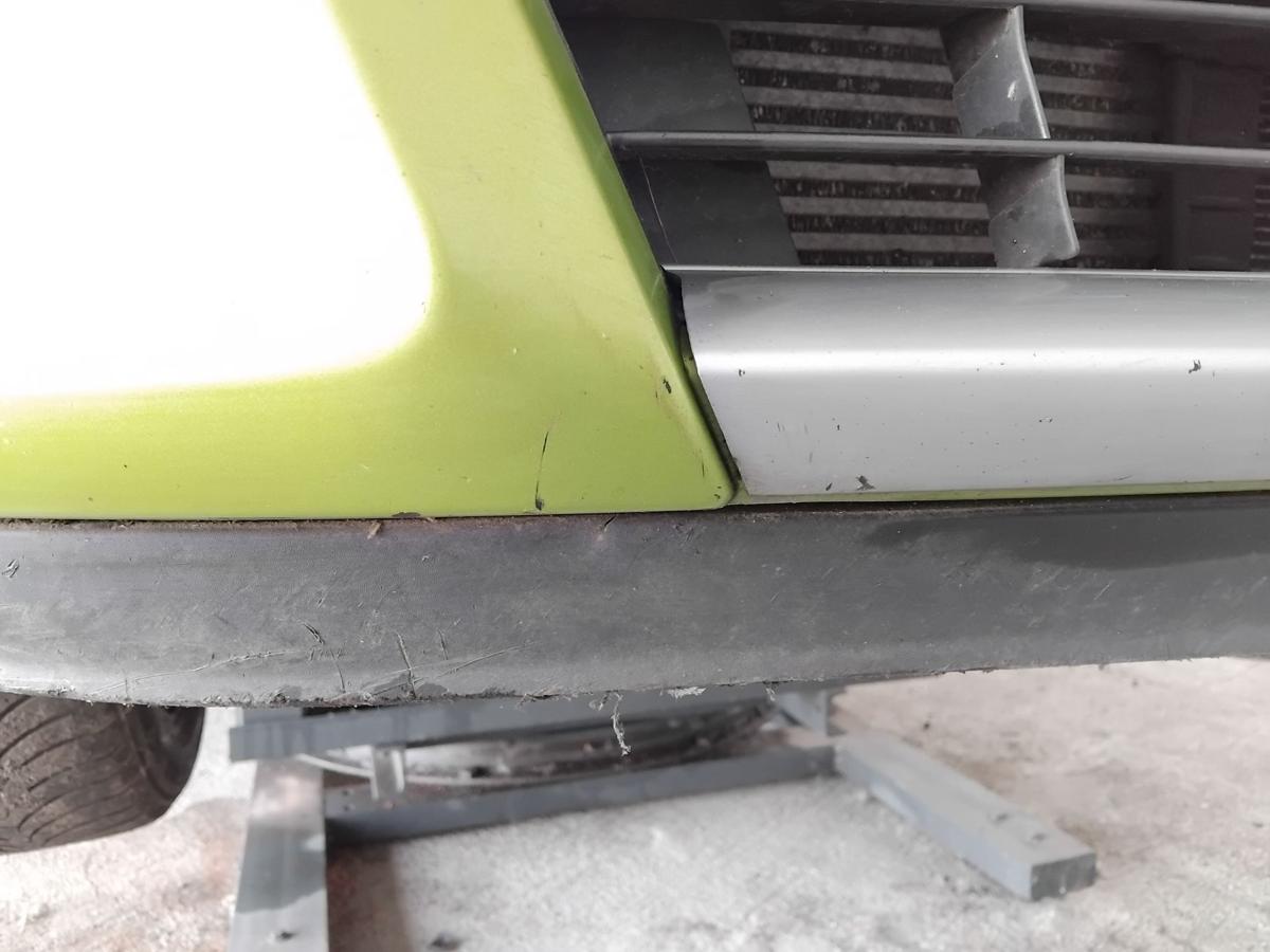 Renault Clio 3 Grandtour original Stoßstange Stossfänger vorn Facelift BJ2009