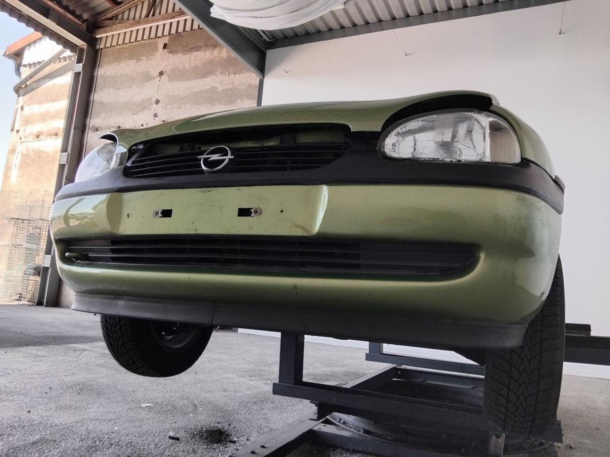 Opel Corsa B Facelift original Stoßfänger Stoßstange vorn 49L kiwigrün BJ2000