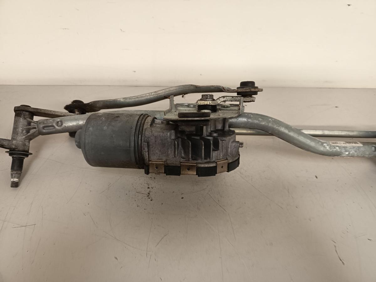Audi A6 4F Quattro S-Line orig Wischermotor vorn mit Gestänge 4F1955119D Bj 2010