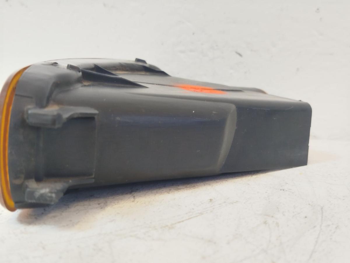 Toyota Celica Coupe T18 Blinker Blinkleuchte vorn rechts orange