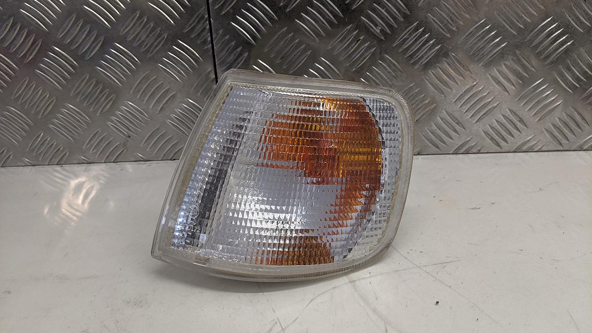 Ford Sierra Blinkleuchte Blinker vorn links weiss TYC 183147