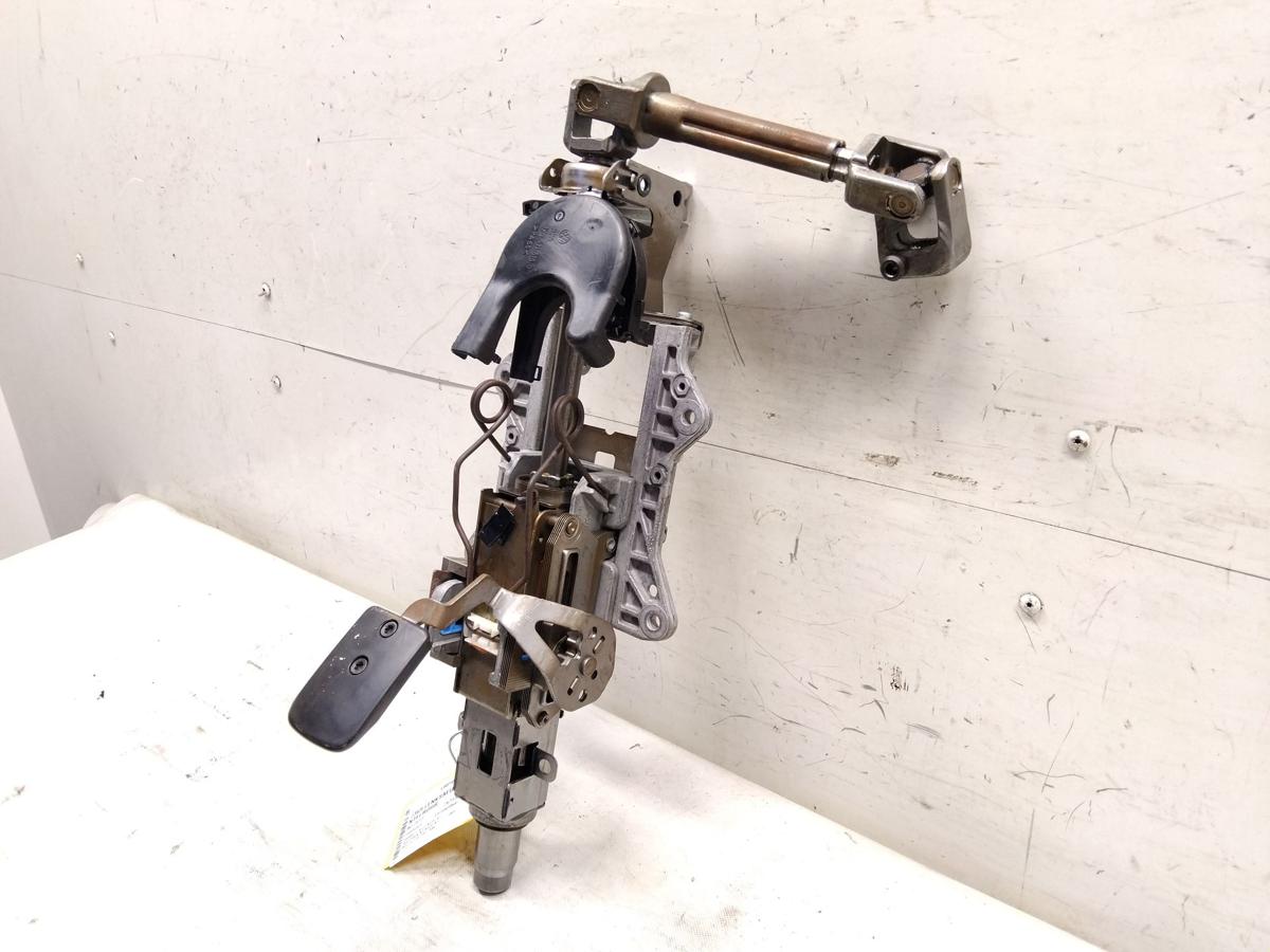 Audi A3 8P original Lenks&auml;ule mit Mantelrohr manuell verstellbar Bj.2013