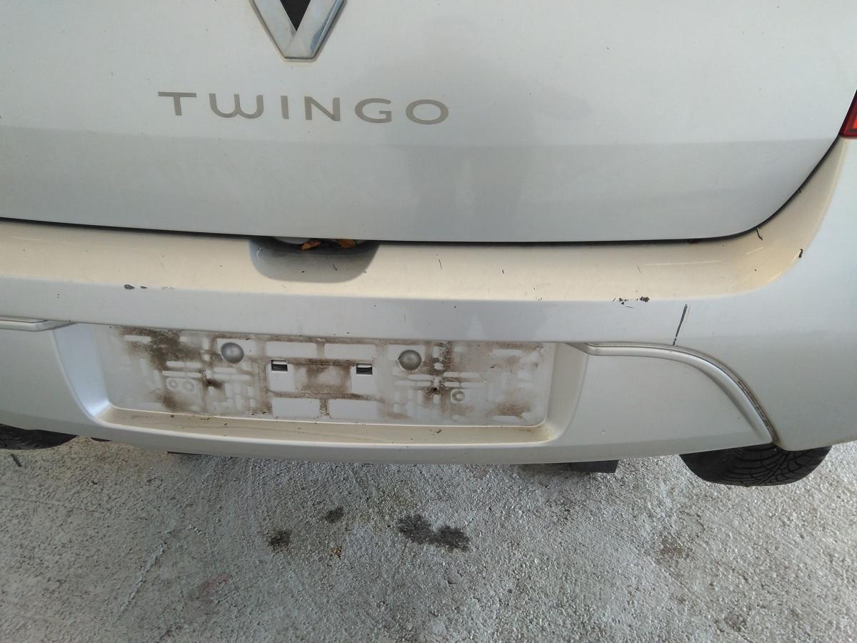 Renault Twingo 2 original Stoßstange Stossfänger hinten TED69 - Platingrau beschädigt Bj.2011