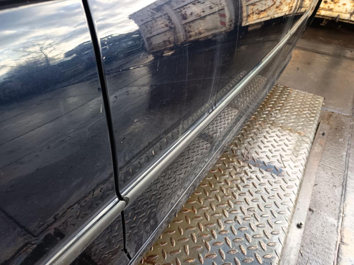 BMW E46 original T&uuml;r vorn links Fahrer 317/5 Orientblau Bj 2005