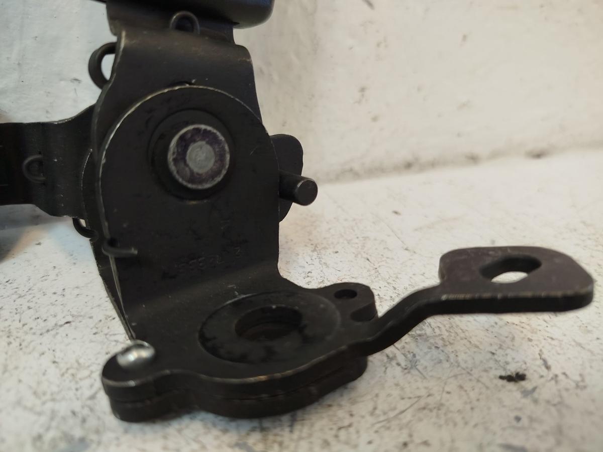 VW Golf VII 7 5G Gurtschloss Schloss Gurt hinten links