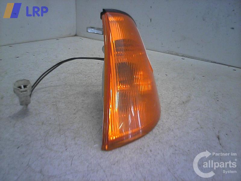 Suzuki Swift MA original Blinker Blinkleuchte vorn links VALEO gelb BJ1998