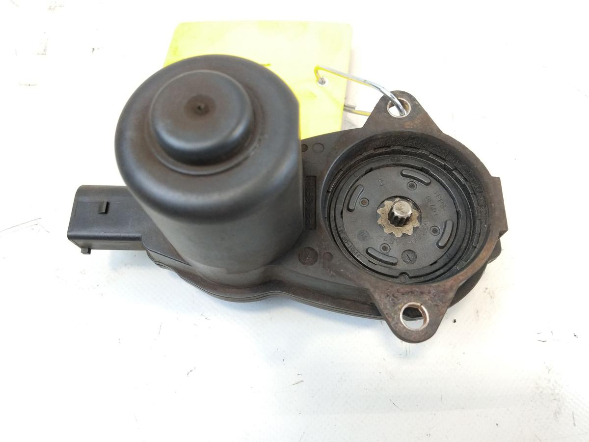 Audi A4 8K B8 original Stellmotor Feststellbremse Bremssattel hinten Bj.2010