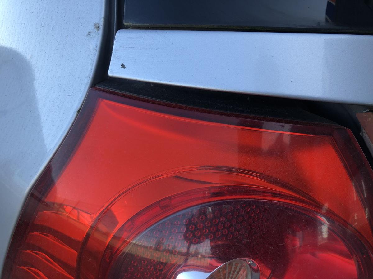 VW Golf 5 V 1K R&uuml;ckleuchte links R&uuml;cklicht Heckleuchte f&uuml;r 3 und 5 t&uuml;rer