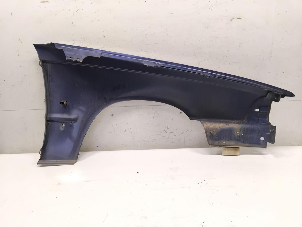 Volvo V70 S70 original Kotfl&uuml;gel vorn links 41726 Royalblau Metallic BJ1998