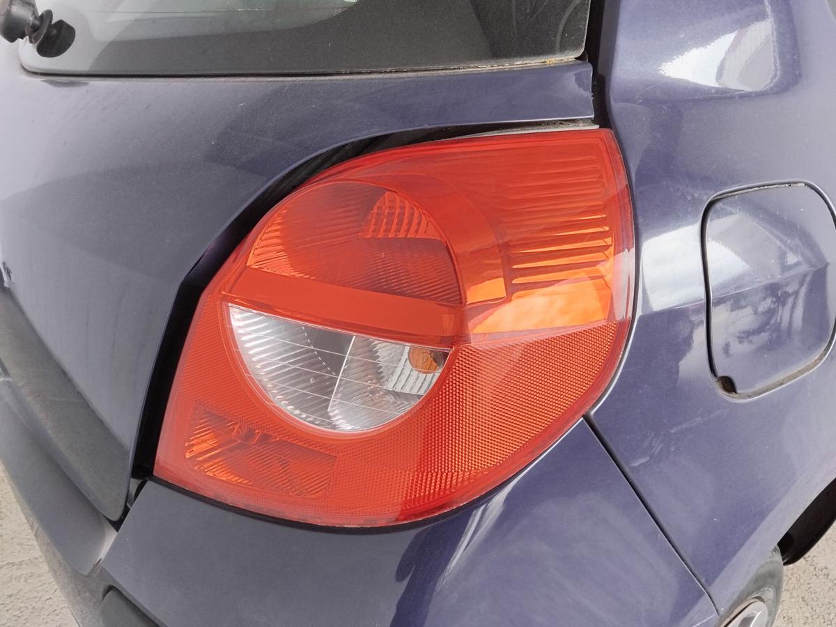 Renault Clio 3 original Rückleuchte Schlussleuchte rechts Fließheck BJ2008