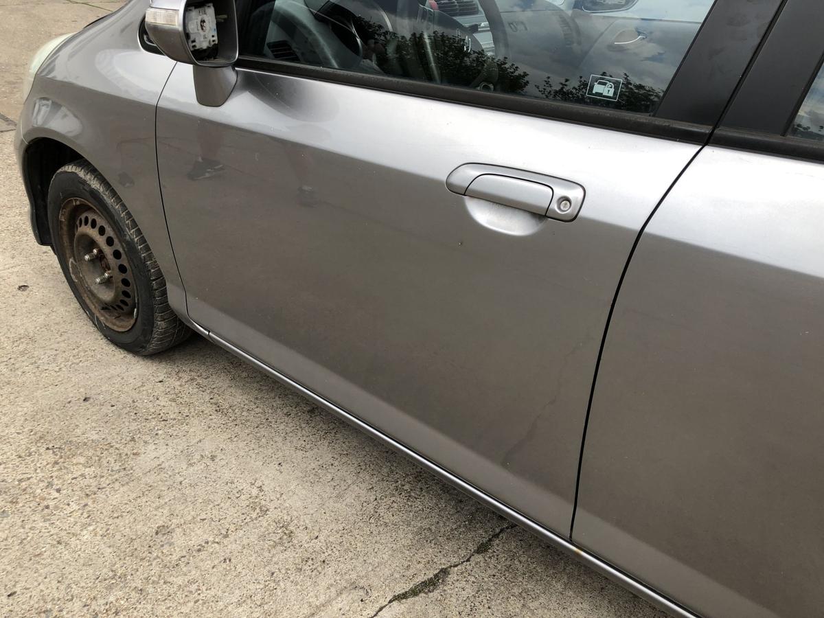Honda Jazz Typ GD T&uuml;r vorn links Fahrert&uuml;r im Rohbau NH642M Storm silver
