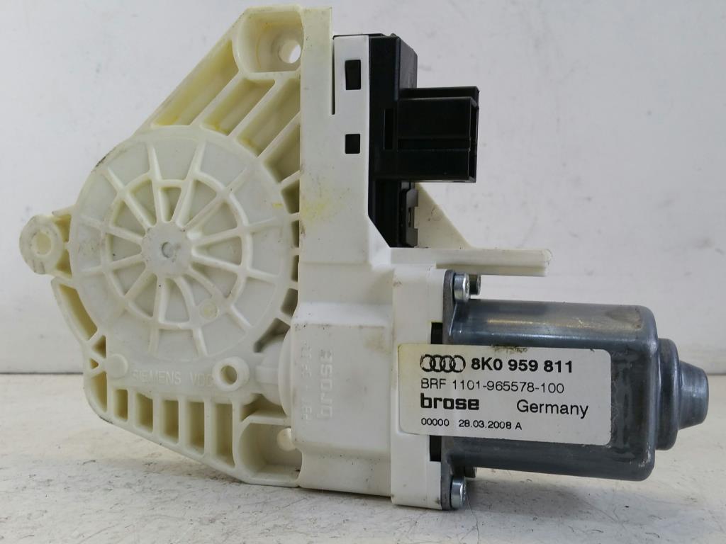 Audi A4 B8 8K Bj.08 Motor Fensterheber hinten links Avant 8K0959811