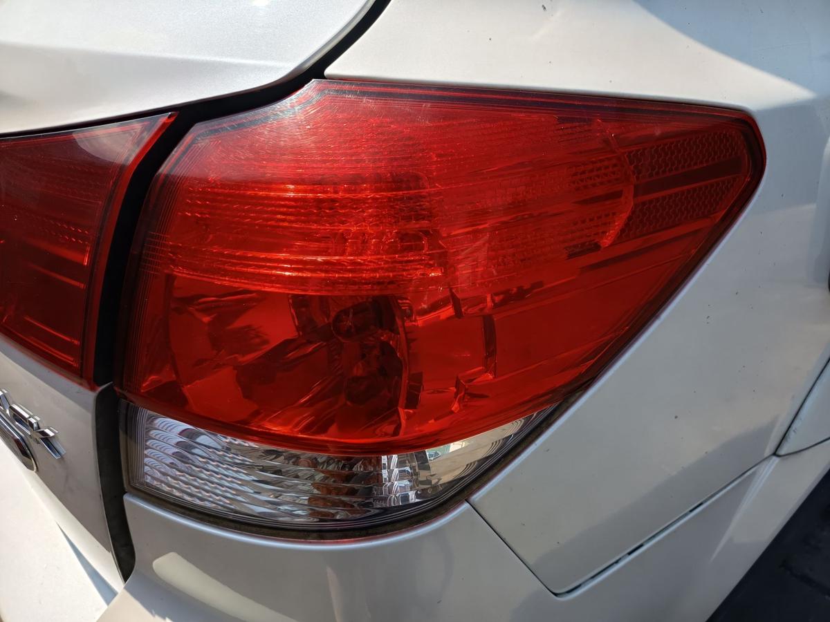 Subaru V Legacy Kombi original R&uuml;ckleuchte rechts au&szlig;en Baujahr 2009