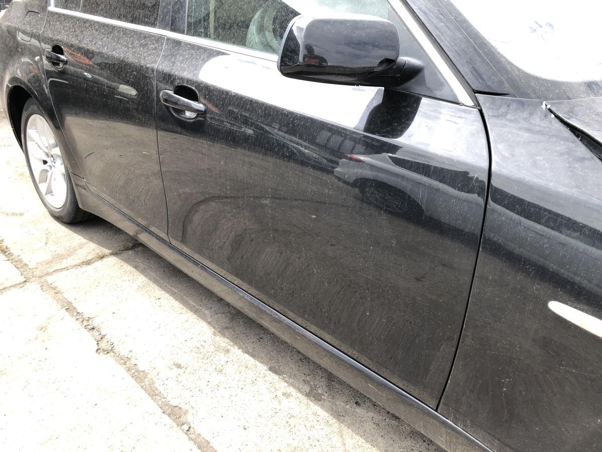 BMW 5er E60 LCI T&uuml;r vorn rechts Beifahrert&uuml;r im Rohbau E61 475 Blacksaphire Met
