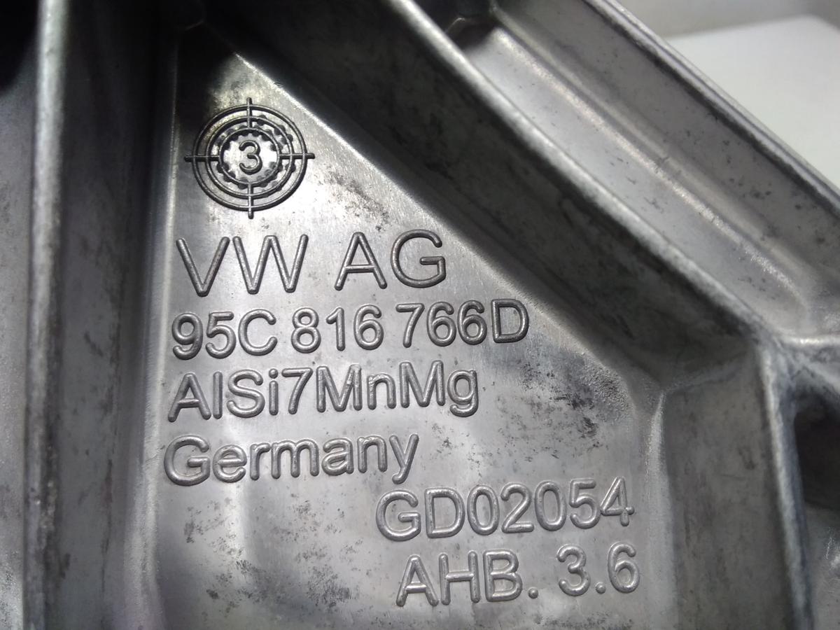 Porsche Macan 2 XAB 95C original Alutr&auml;ger Konsole Klimakompressor Bj.2024
