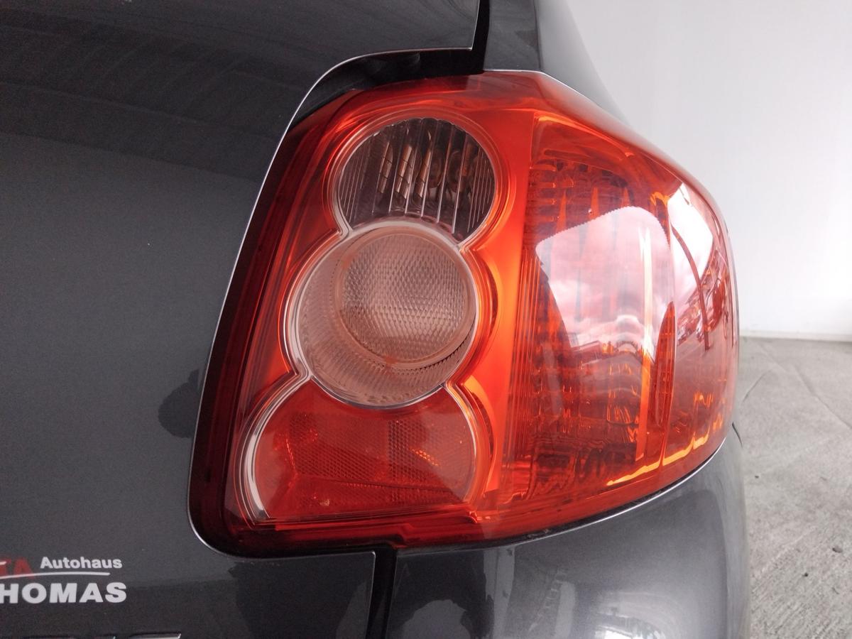 Toyota Auris E15 original Rückleuchte Schlussleuchte rechts BJ2007