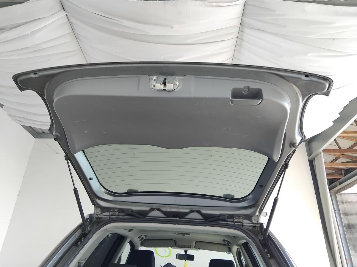 Suzuki SX4 Heckklappe ZCD Galactic Gray 5türig Steilheck mit Scheibe BJ2009