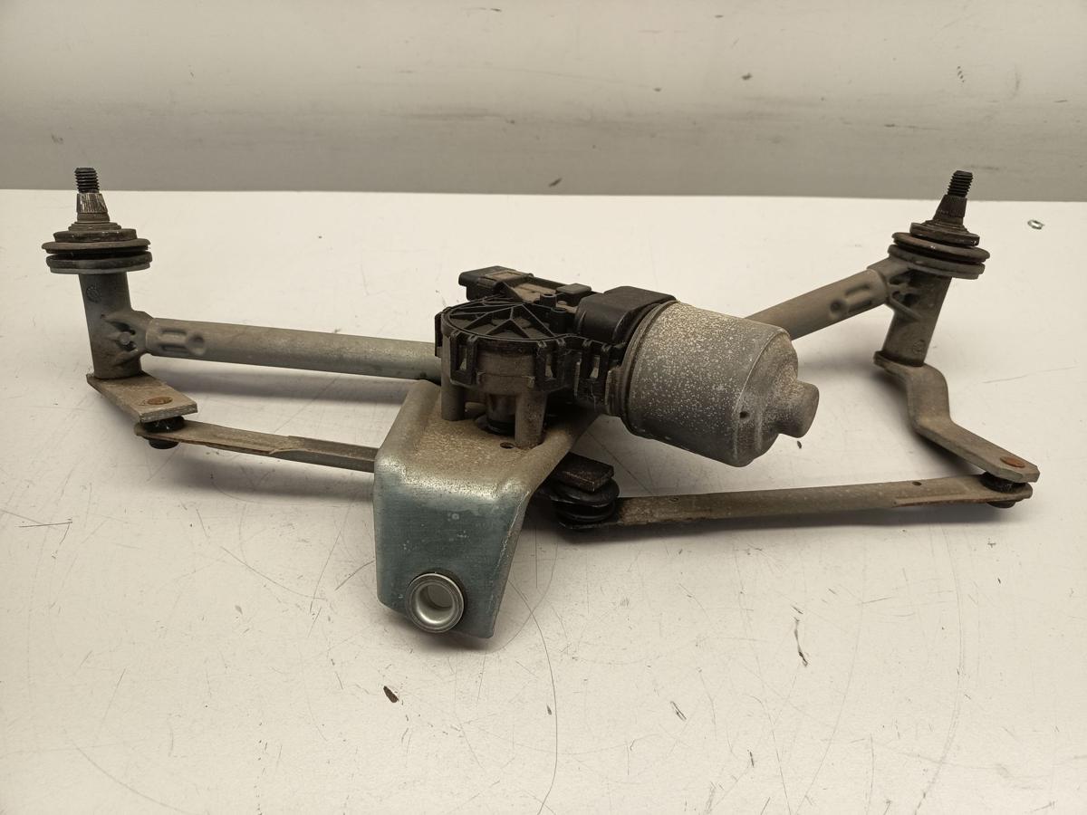 Peugeot 206+ original Wischermotor vorne mit Gest&auml;nge Baujahr 2010