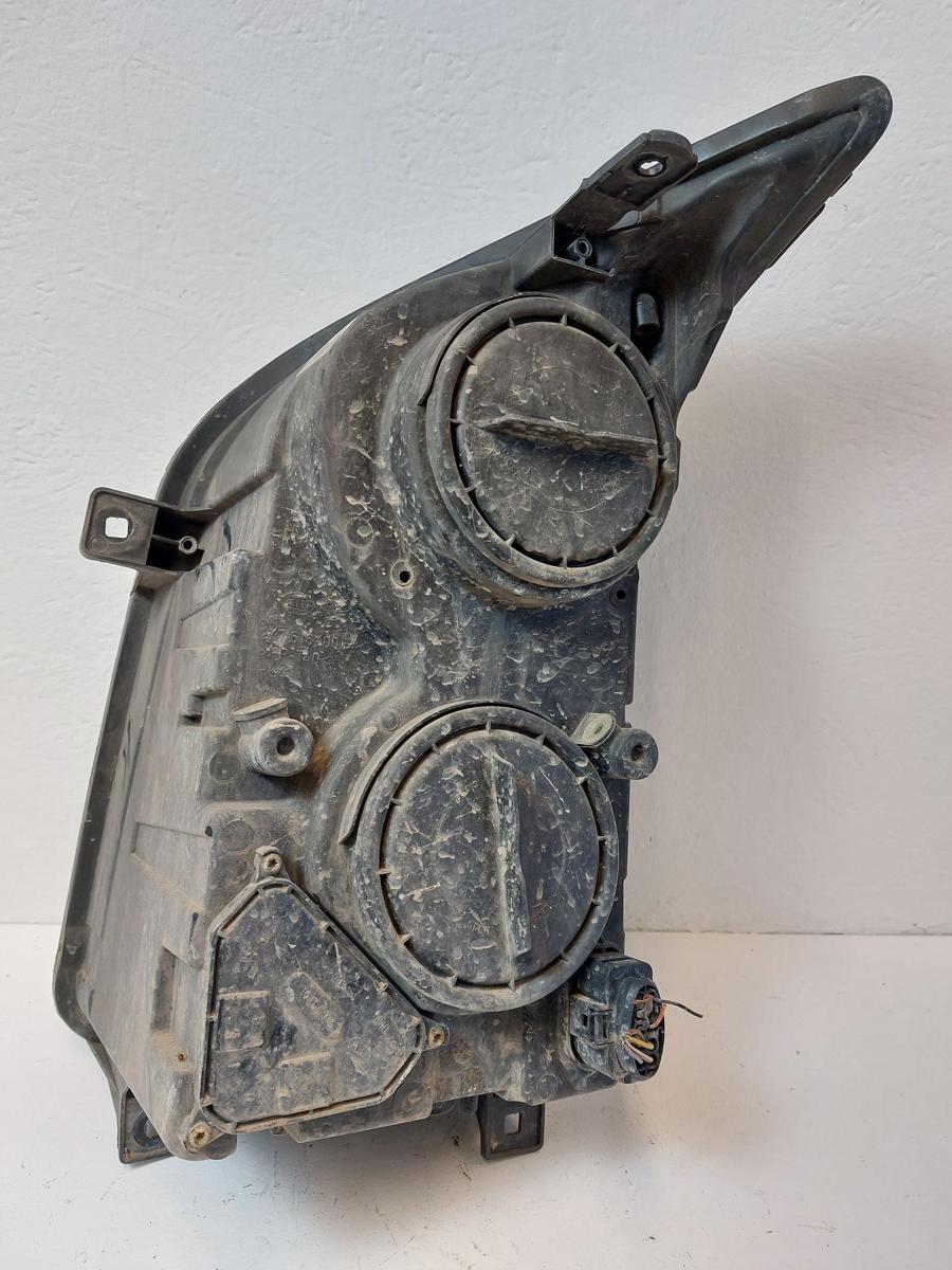 VW Crafter 35 2E Scheinwerfer rechts Halogen Hella Kratzer Frontscheinwerfer OEM VW Crafter 35 2E Scheinwerfer rechts Halogen Hella Kratzer Frontscheinwerfer OEM