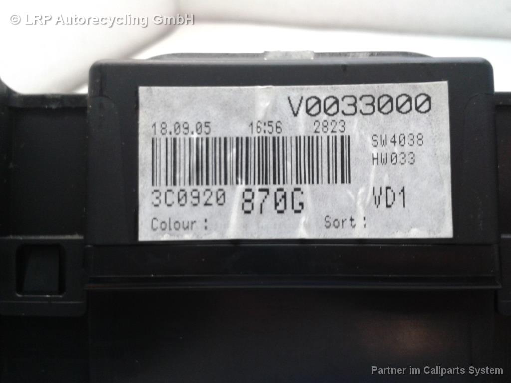 VW Passat 3C BJ2005 Tacho Kombiinstrument 3C0920870G VDO A2C53117187