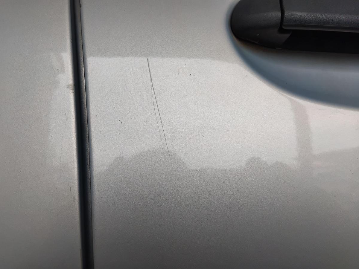 Renault Clio 2 T&uuml;r vorn rechts Beifahrert&uuml;r 5-T&uuml;rer MV632 Gris Boreal BJ2004