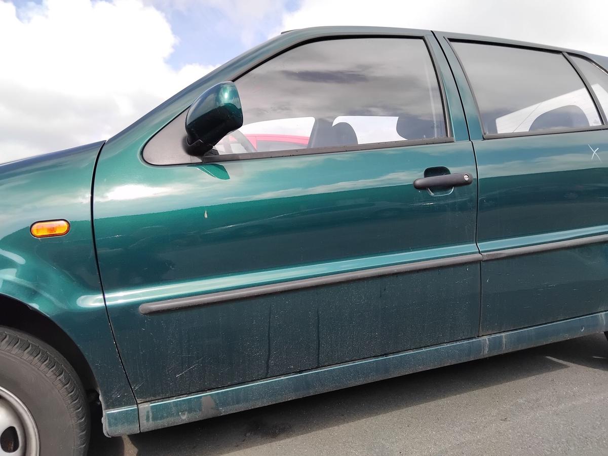 VW Polo 6N1 T&uuml;r vorn links Fahrert&uuml;r dragongreenmet. LC6P 5-t&uuml;rig BJ1995