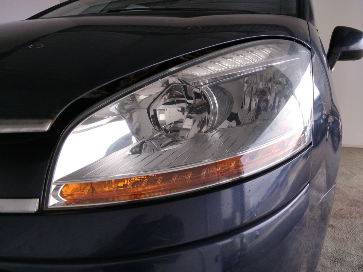 Citroen C4 Grand Picasso 1 original Scheinwerfer links Halogen mit LWR BJ2010