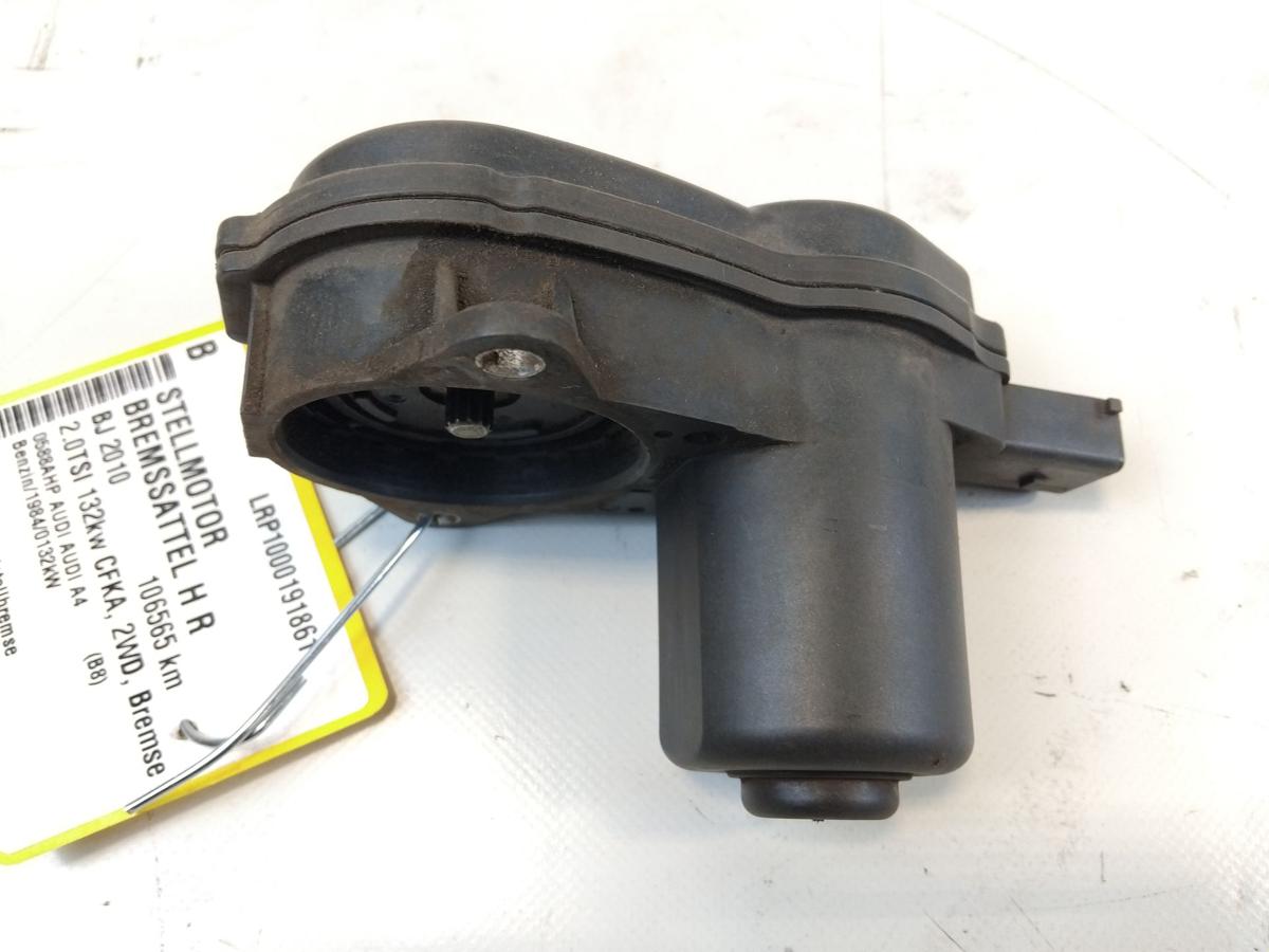 Audi A4 8K B8 original Stellmotor Feststellbremse Bremssattel hinten Bj.2010