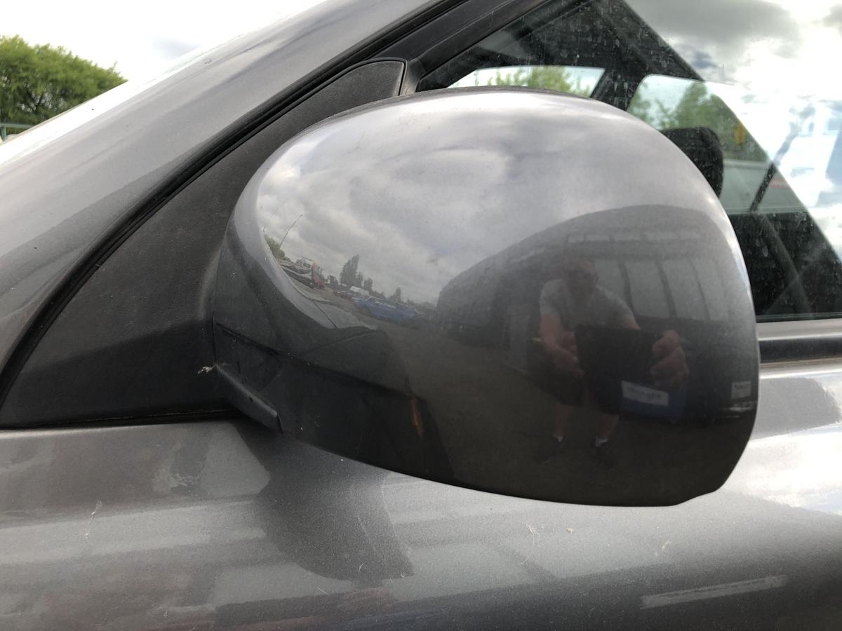 Kia Rio DC Außenspiegel links Seitenspiegel elektrisch V9 Pewter Grey Metallic
