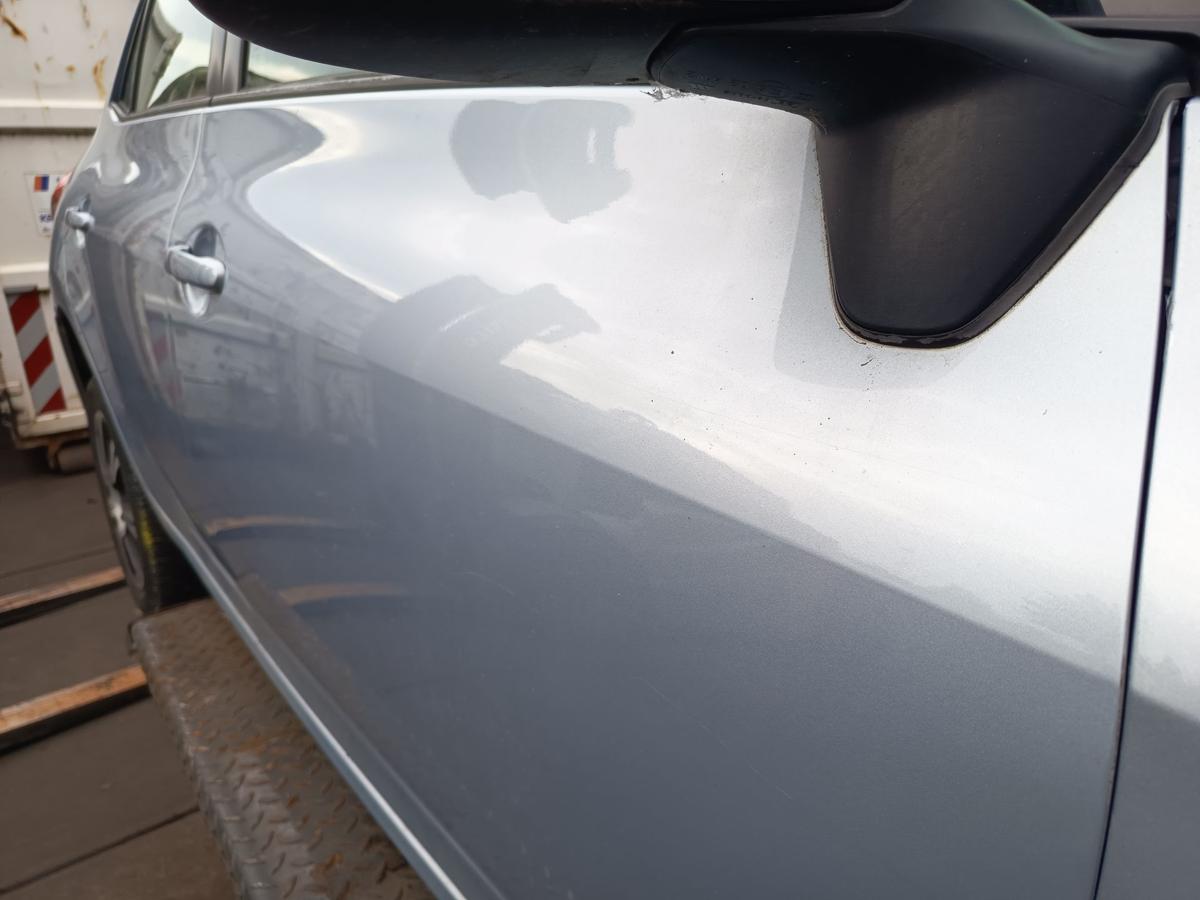 Toyota Auris E15 original T&uuml;r vorn rechts Beifahrer 8S1 Light Blue Bj 2011