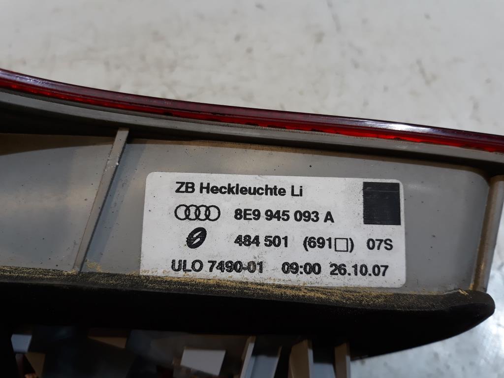 Audi A4 8E B7 Avant Rücklicht links innen Rückleuchte Heckleuchte 8E9945093A BJ 2007