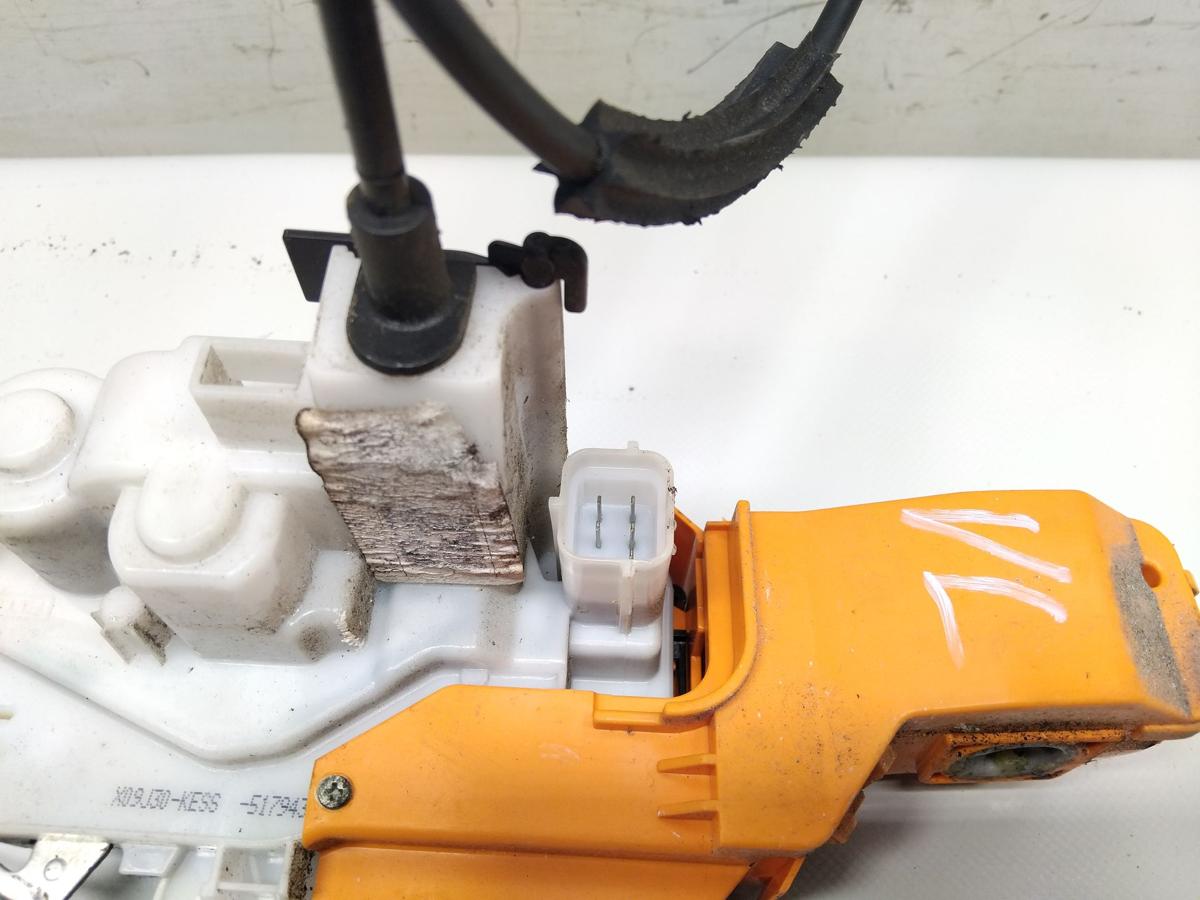 Ford Ka 2 RU8 original T&uuml;rschlo&szlig; links mit Zentralverriegelung Bj.2009