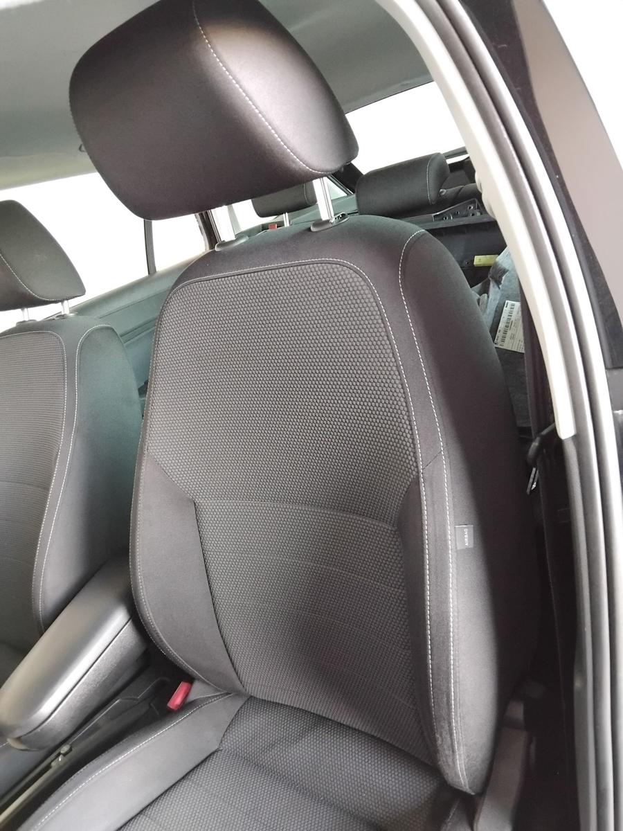 Skoda Rapid NH orig Sitz vorn links Fahrersitz Stoff dunkelgrau beheizt BJ2013