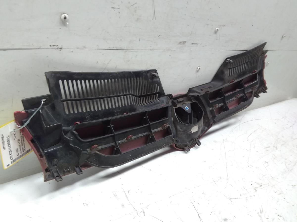 VW Golf 5 1K original K&uuml;hlergrill tornadorot LY3D mit Emblem BJ2004