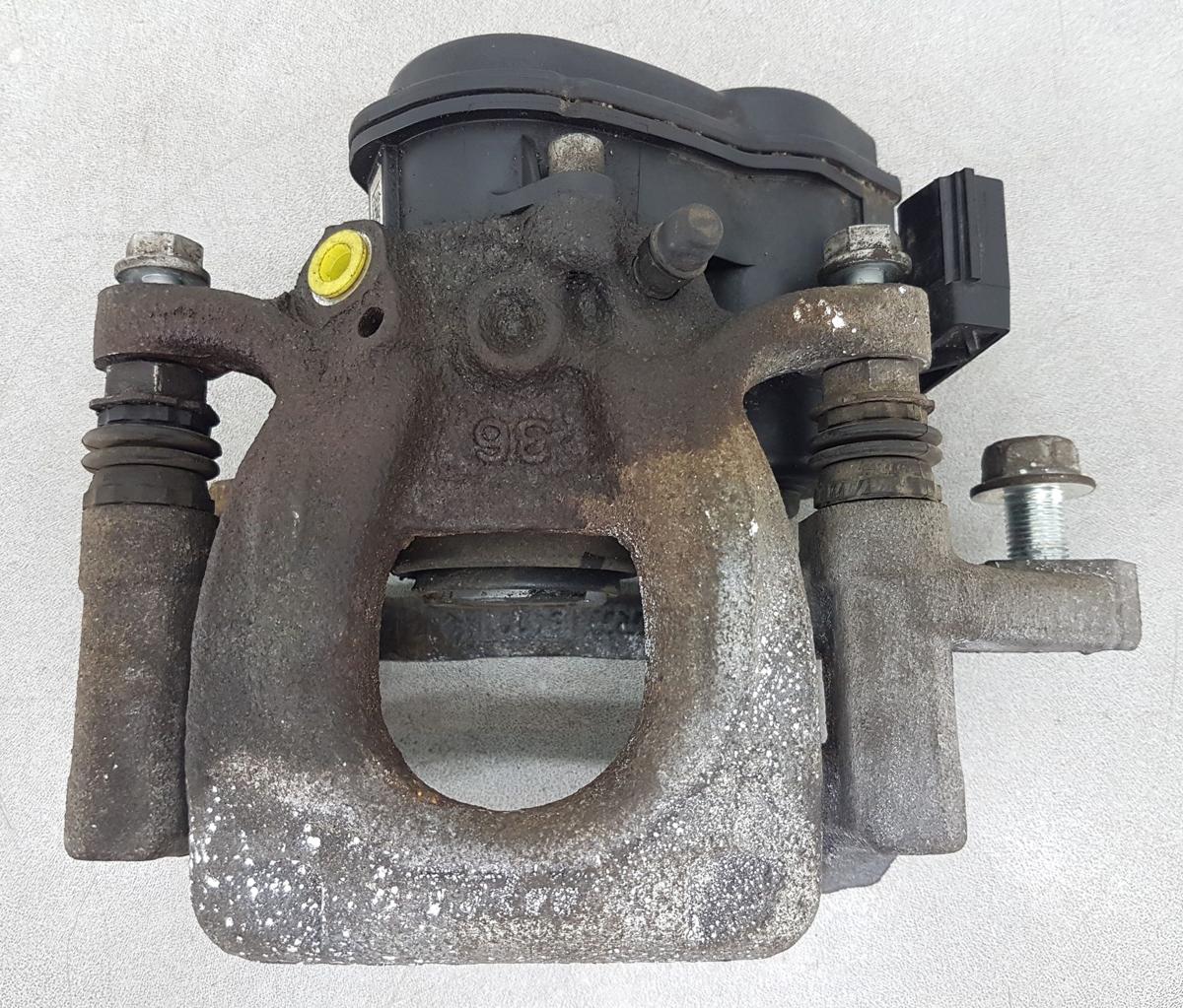 Nissan Qashqai J11 Bremssattel hinten rechts GF30 Bj2021 für elek Parkbremse