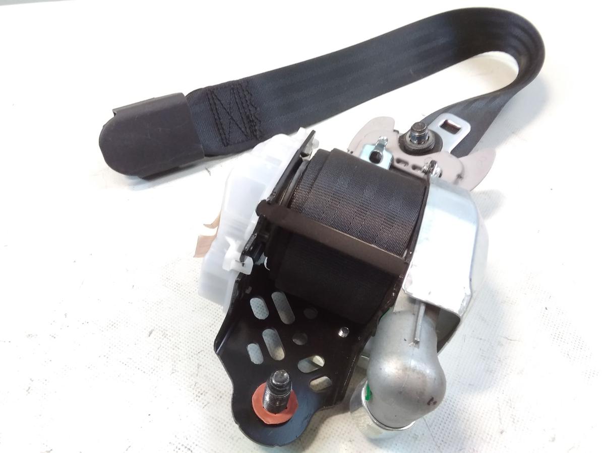 Hyundai i30 Kombi GD original Sicherheitsgurt vorn rechts schwarz BJ2015 unfallfrei